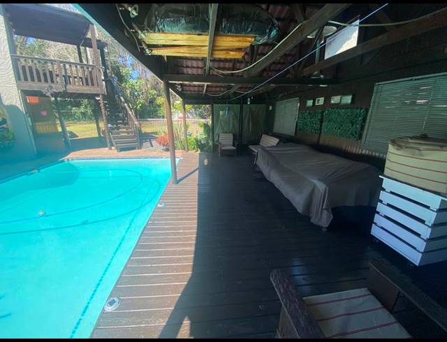 3 BEDROOM HOUSE FOR SALE IN CLUBVILLE